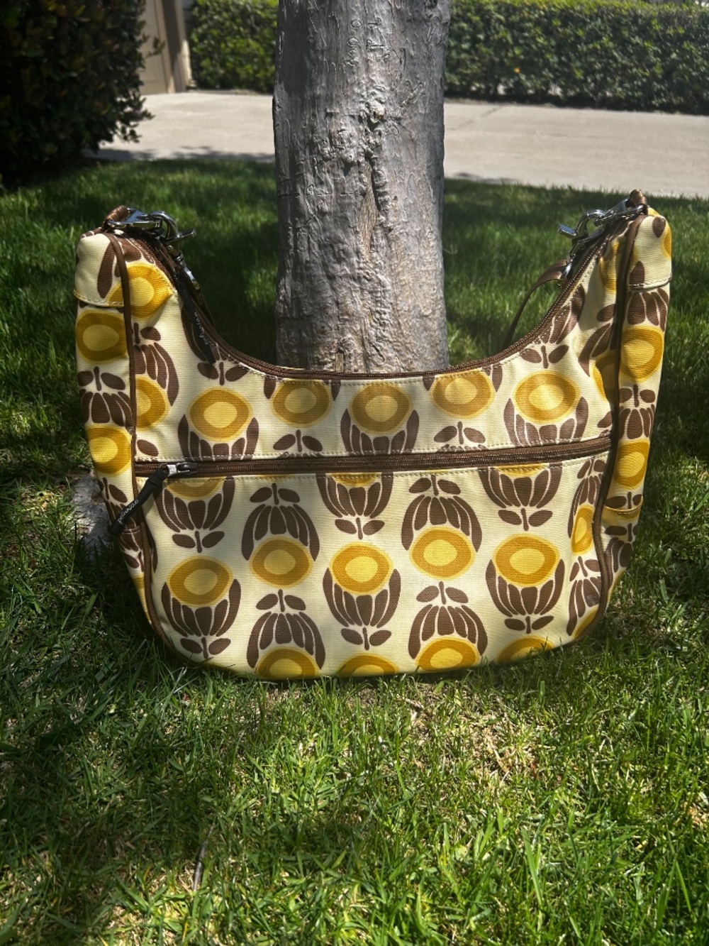 Diaper bag - Picture 3 of 4